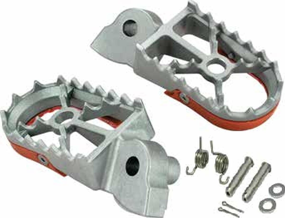 Stupačky řidiče BUZZETTI BZ10060 (BUZZETTI stupačky řidiče KTM SX 50 14-22; SX 65 11-22; SX 85 03-17; SX/SXF 125/250/350/450 98-16 ( nerez v kompletu)